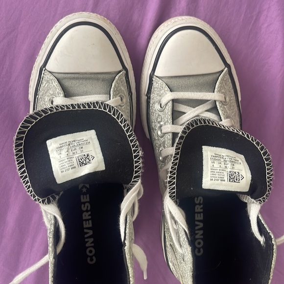 SOLD*** Cheetah print converse platforms - Picture 5 of 6